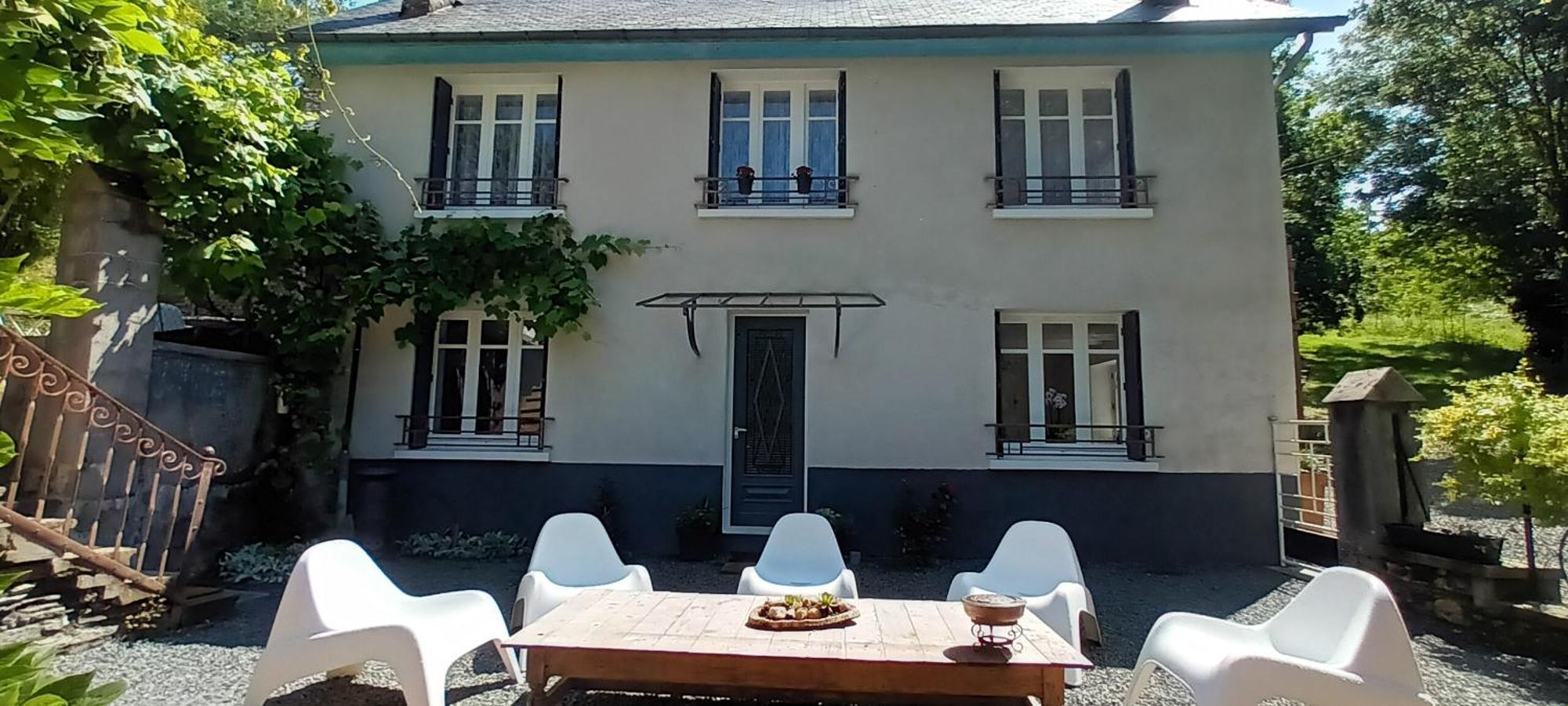 Domaine Le Mayne Chabrignac Bagian luar foto